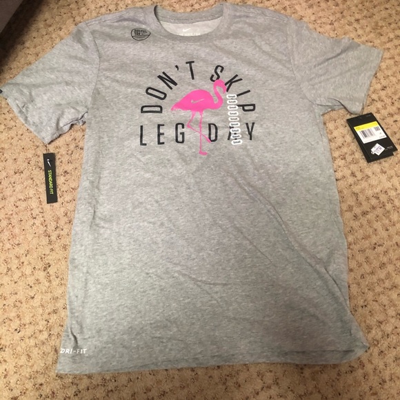 nike t shirt dont skip leg day